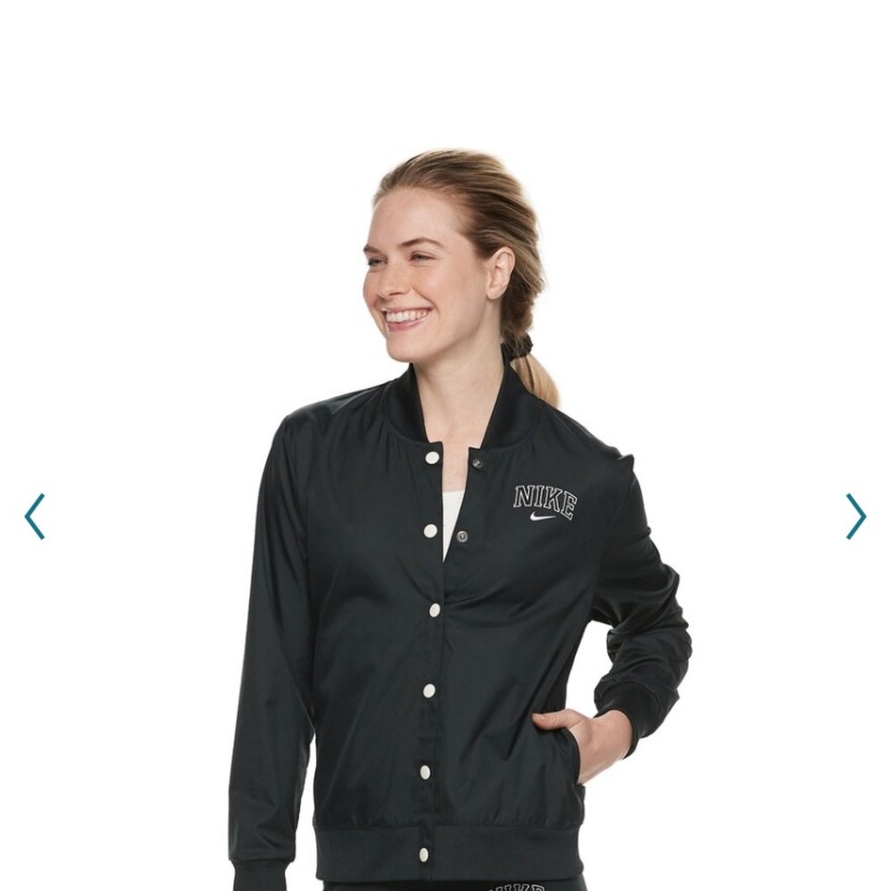 *NEW Nike Jacket